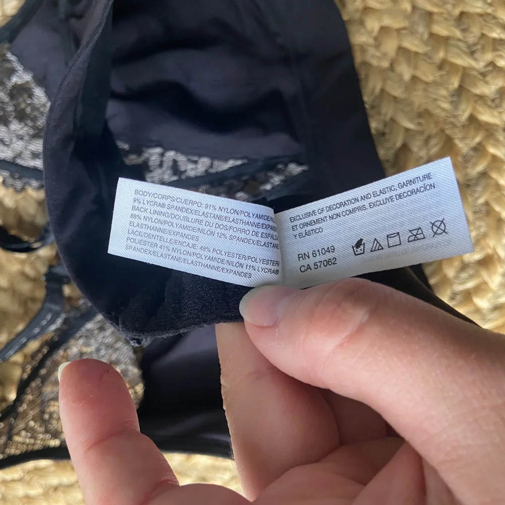 Wacoal Black Cream Embroidered Floral Lace Bralette